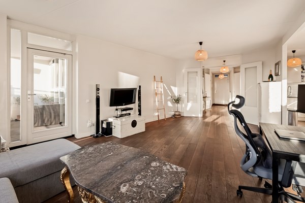 Medium property photo - Van Hallstraat 695, 1051 HG Amsterdam